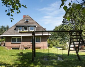 Exterior - Holiday Apartment in Suddorf (Nebel)