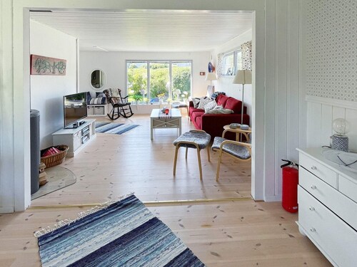 Spacious Family Cottage in Kyrkesund