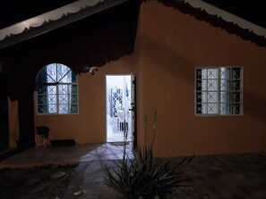 Exterior - Cozy home for short term rental, Old Harbour, Jamaica,W.I. (Old Harbour)