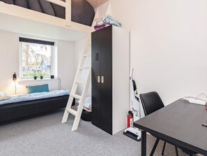 House | 3 bedrooms, individually furnished - 5 Person Holiday Home in Otterup (Otterup)