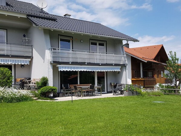 Esterni