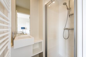 Apartment | Badezimmer