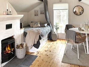 House | Dining