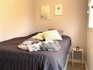 2 habitaciones y muebles diferentes