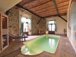 Pool - Belvilla by OYO Michelangelo (Castiglion Fiorentino)