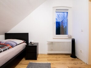 House | 2 bedrooms, iron/ironing board - Alstaden 2 Comfortable Holiday Residence (Oberhausen)
