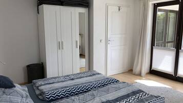 House | 1 bedroom, iron/ironing board