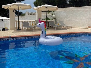 Villa | Pool | Indoor pool, outdoor pool