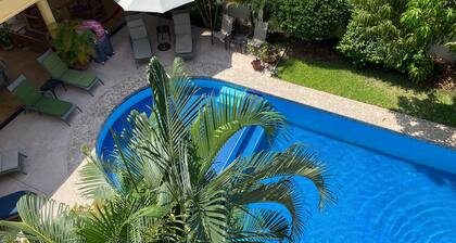 Zandoyo Bed & Breakfast