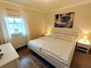 Casa | 4 camere, con arredamento individuale, ferro/asse da stiro