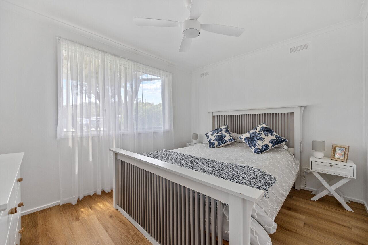 3 bedrooms, desk, free WiFi, bed sheets
