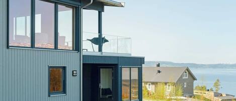 House | Exterior