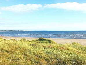 Unclassified image, 2 of 28, button - Amazing Holiday Home in the Nature-by Traum (Skummesloevsstrand)