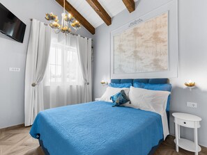 Hus | 2 sovrum, unika möbler och strykjärn/strykbräda