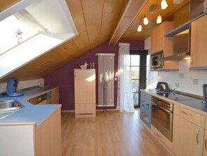 Leilighet | Eget kjøkken | Ovn