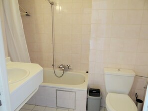 Apartment | Bathroom - Apartment in Nieuwpoort by the Beach (Nieuwpoort)