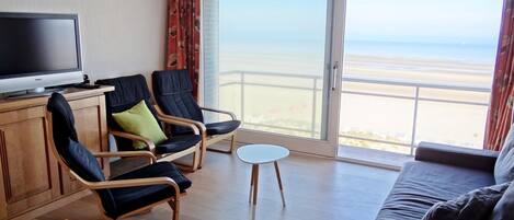 Apartment | Living room