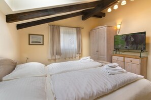 Apartment | 2 bedrooms, individually furnished, bed sheets - Apartment in Seefeld Near Rosshutte Ski Resort (Seefeld in Tirol)