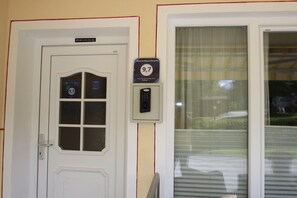 Apartment | Reception - Apartment in Seefeld Near Rosshutte Ski Resort (Seefeld in Tirol)