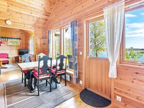 House | Interior - 6 Person Holiday Home in Anneland (Gulen)
