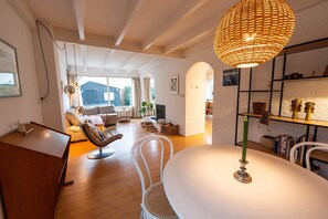 House | Living room