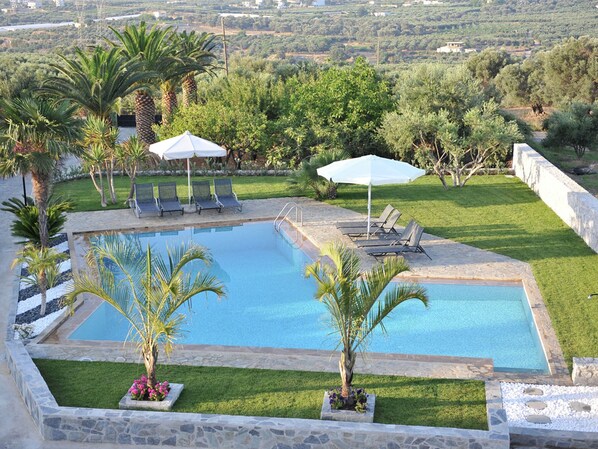 Pool - Family Friendly Villa With Private 80sqm Pool (Rethymno)