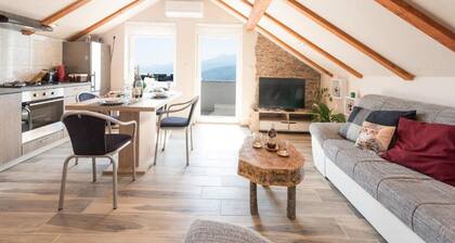 Apartments Bella Vista - One Bedroom Apartment With Sea View