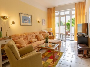 Living area - "residential Residence" Modern Retreat (Kellenhusen)