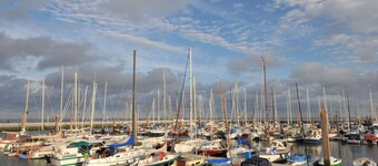 Am Januspark 14 Modern Retreat