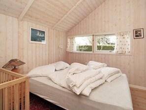 House - 7 Person Holiday Home in Jaegerspris (Jægerspris)