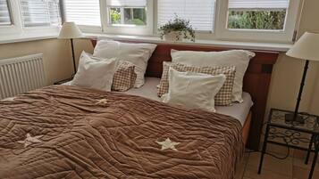 Ferienhaus | 2 Schlafzimmer, individuell eingerichtet, Bügeleisen/Bügelbrett