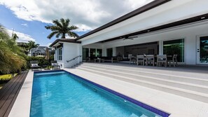 Außenpool, beheizter Pool