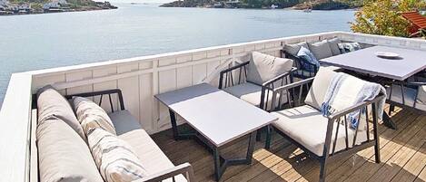 House | Property grounds