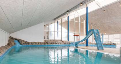 6 Person Holiday Home on a Holiday Park in Hemmet