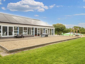 하우스 | 야외 식당