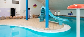 6 Person Holiday Home on a Holiday Park in Hemmet