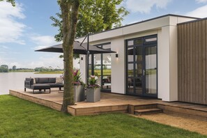 House | Terrace/patio - Cozy Riverside Escape (Maurik)