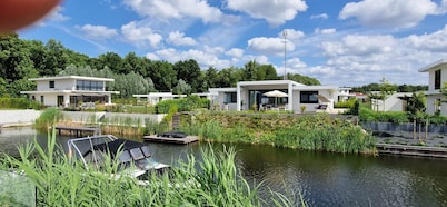 Water Villa With Jetty and 3 Leisure Boats