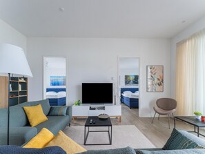 Living area - Water Villa With Jetty and 3 Leisure Boats (Zeewolde)