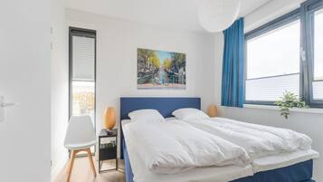 House | 3 bedrooms, bed sheets