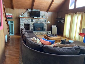 TV connectée, cheminée