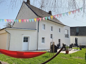 Exterior - Holiday Home Eifelise (Fleringen)