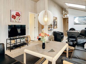 House | Living area - 9 Person Holiday Home in Blokhus-by Traum (Blokhus)