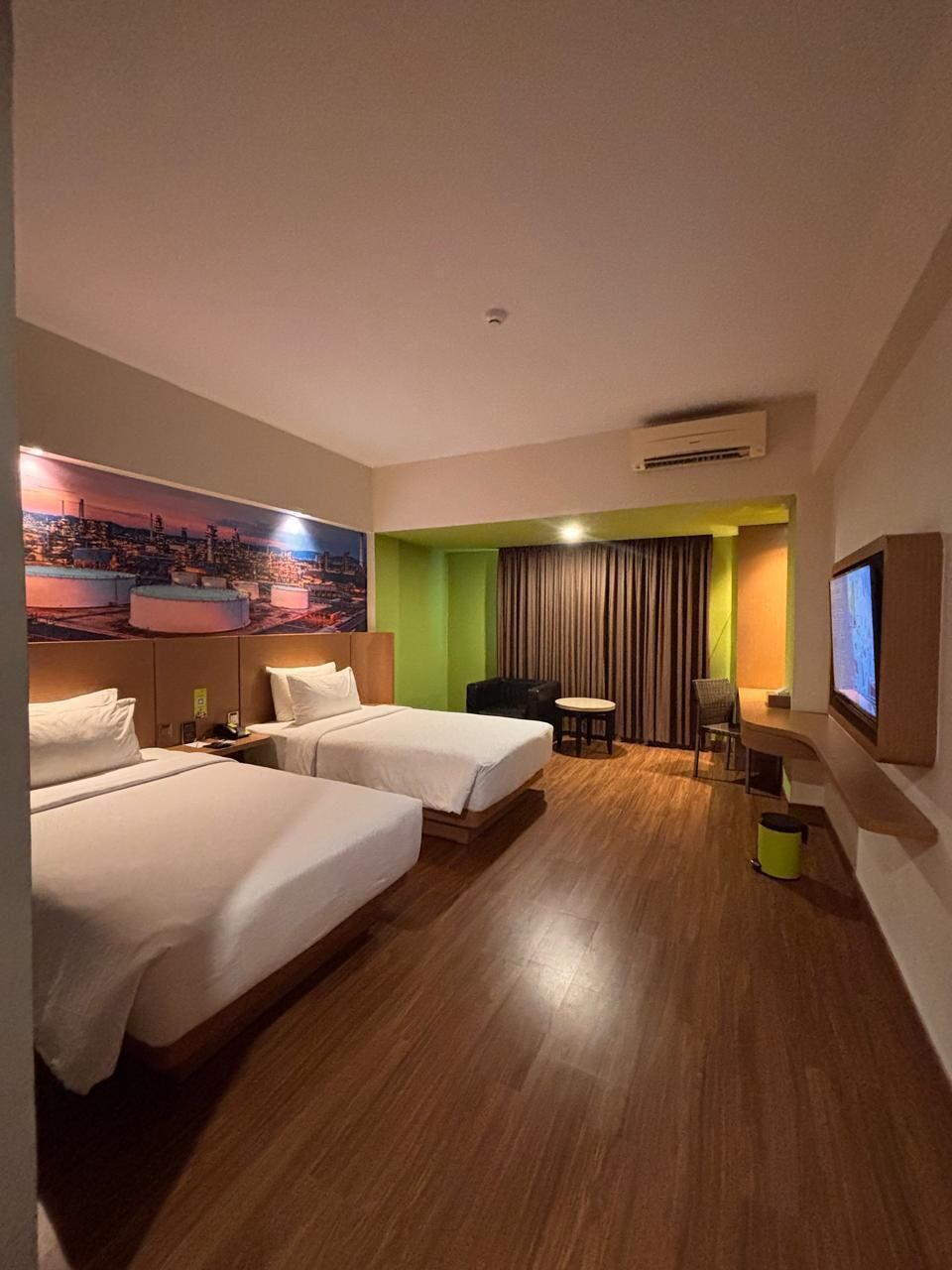 Deluxe Twin Room | Desk, blackout drapes, free WiFi, bed sheets