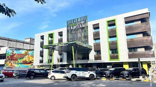 MaxOne Dumai