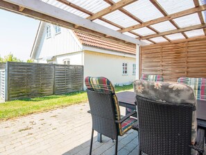 Apartment | Dining - Seaside Escape in Kegnaes - By Traum Ferienwohnungen (Sydals)