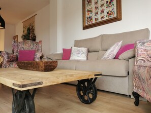 Apartment | Living area - Apartment in Motril Near Los Moriscos Golf (Motril)