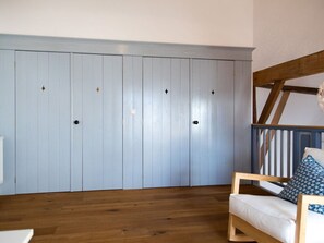 Ferienhaus | 2 Schlafzimmer, individuell eingerichtet