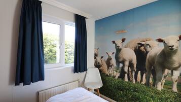 Cottage | 3 bedrooms, individually furnished, bed sheets