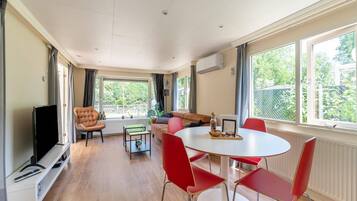 Chalet | Tempat makan